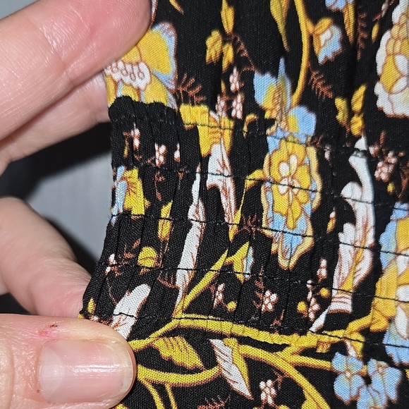 176. Pretty Garden Yellow Black Floral High Low Maxi Ruffe Dress Size Large - Picture 5 of 6